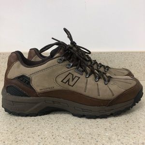 New Balance 965 ABZORB   Waterproof Hikers size 10 1/2
